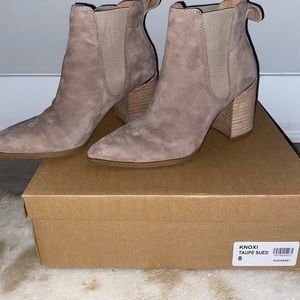 STEVE MADDEN KNOXIE POINTED TOE BOOTIES